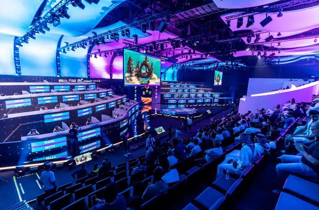 赛场上的不 赛场上的不